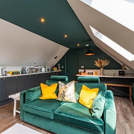 Stylish One Bedroom Cotswold Coach House Tetbury Zewnętrze zdjęcie
